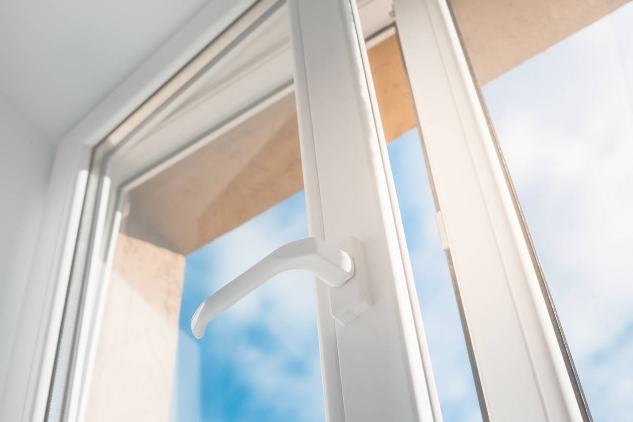 fenêtre en PVC maison isolation thermique et acoustique